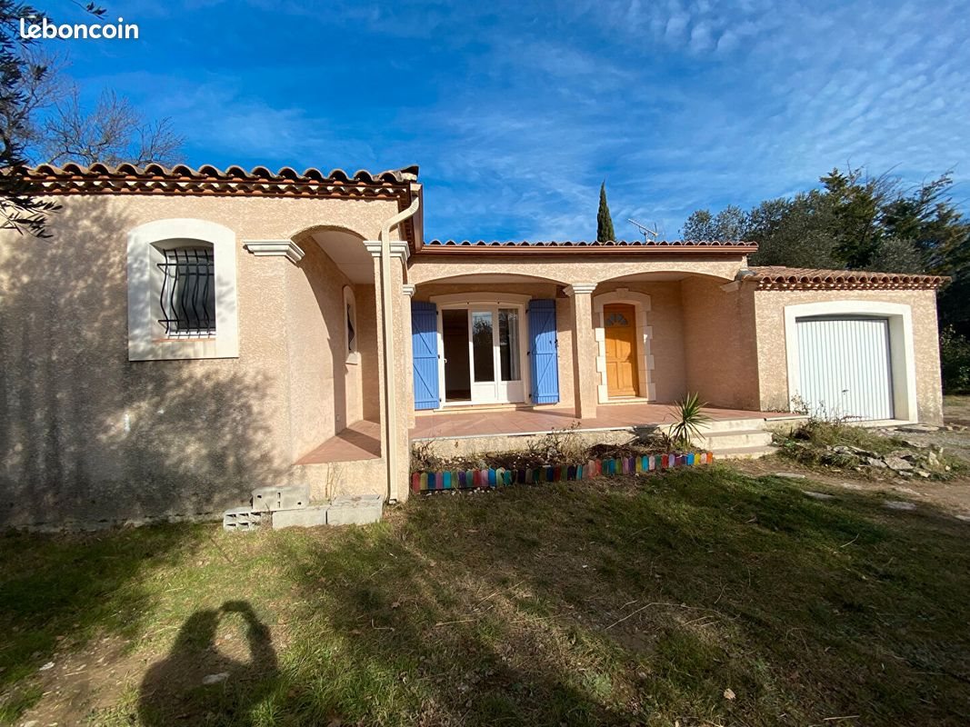 Maison à louer, 92m², Claret