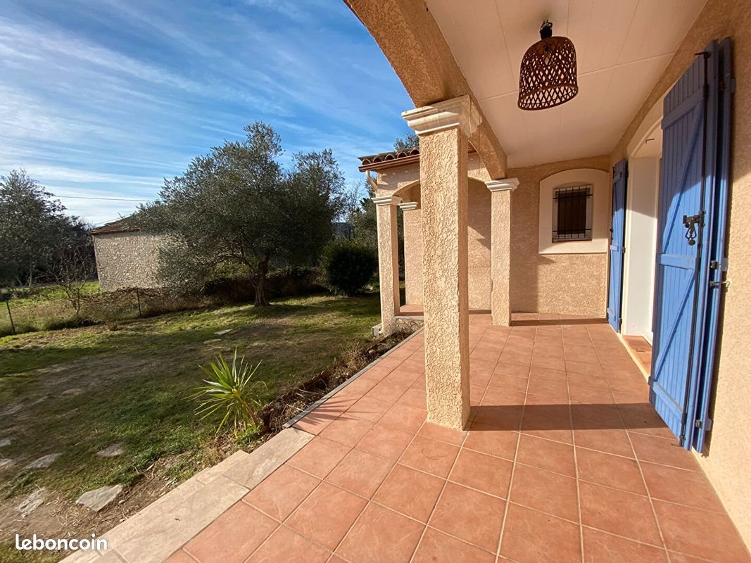 Maison à louer, 92m², Claret