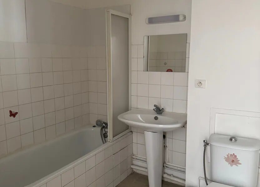 Appartement à louer, 39m², Saint-Ambroix