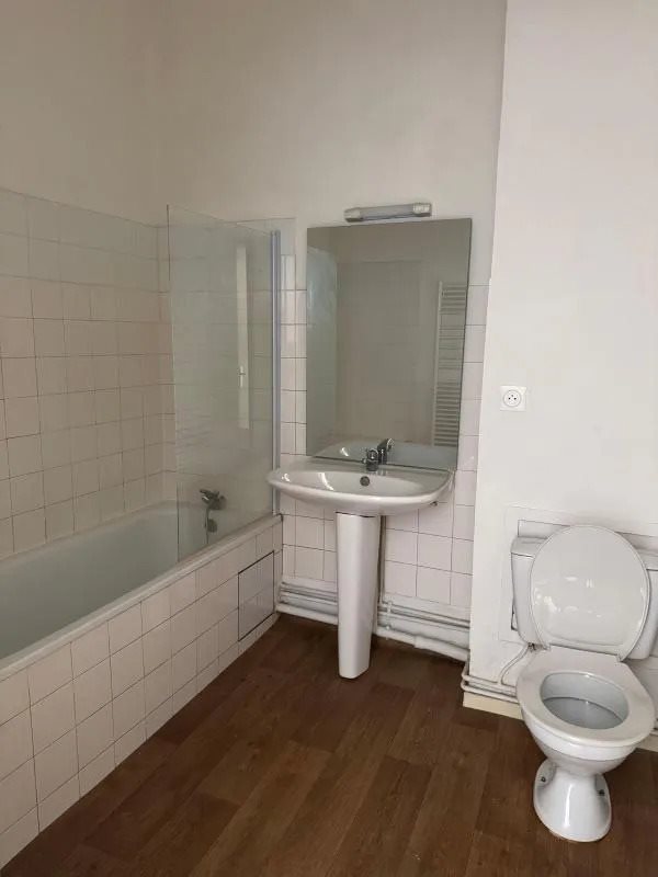 Appartement à louer, 1m², Saint-Ambroix