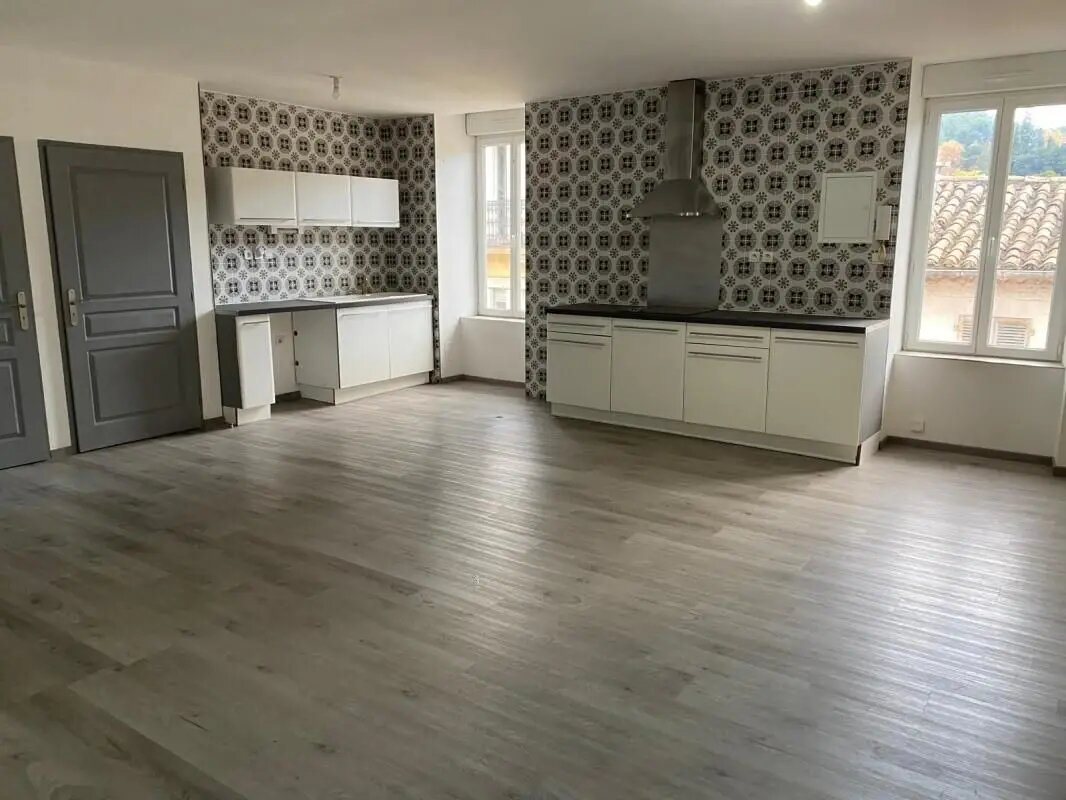 Appartement à louer, 84m², Bessèges