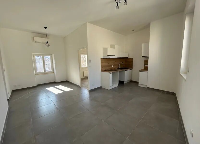 Appartement à louer, 65m², Saint-Ambroix