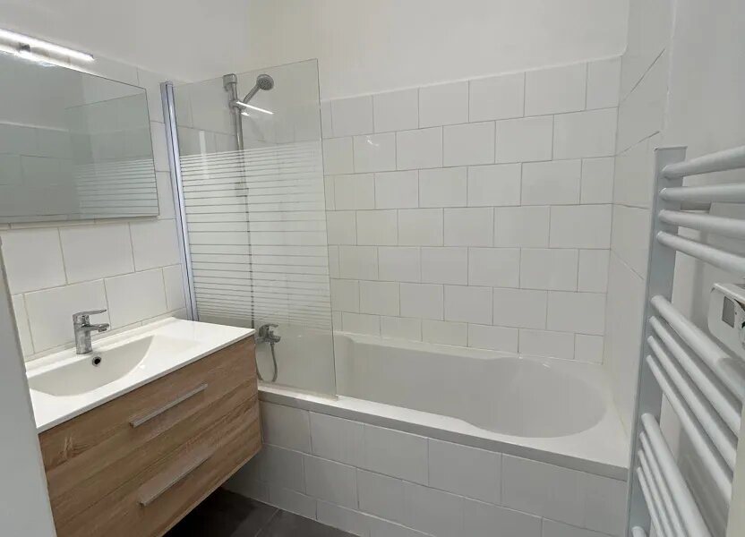 Appartement à louer, 65m², Saint-Ambroix