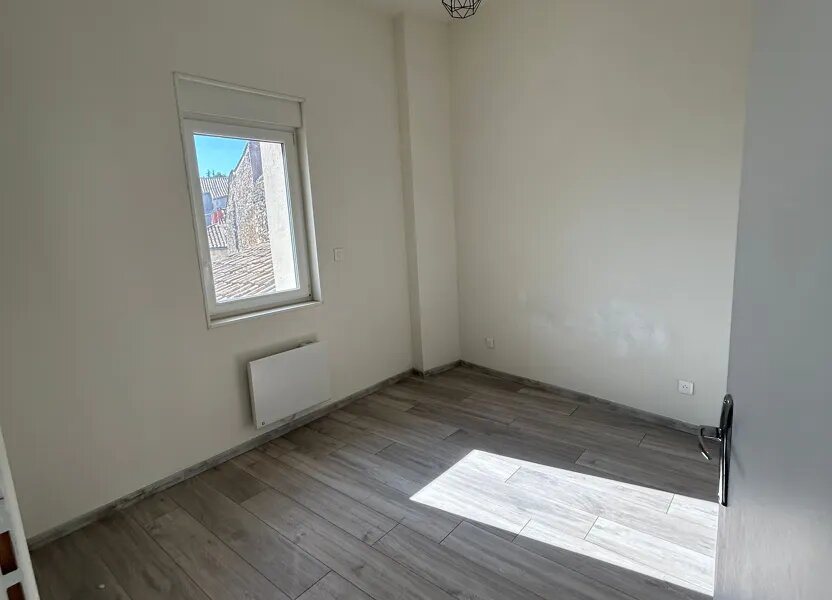 Appartement à louer, 65m², Saint-Ambroix
