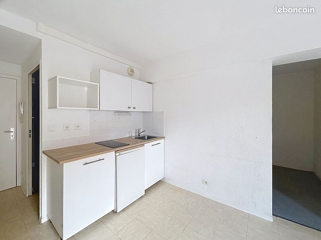 Appartement à louer, 27m², Salon-de-Provence