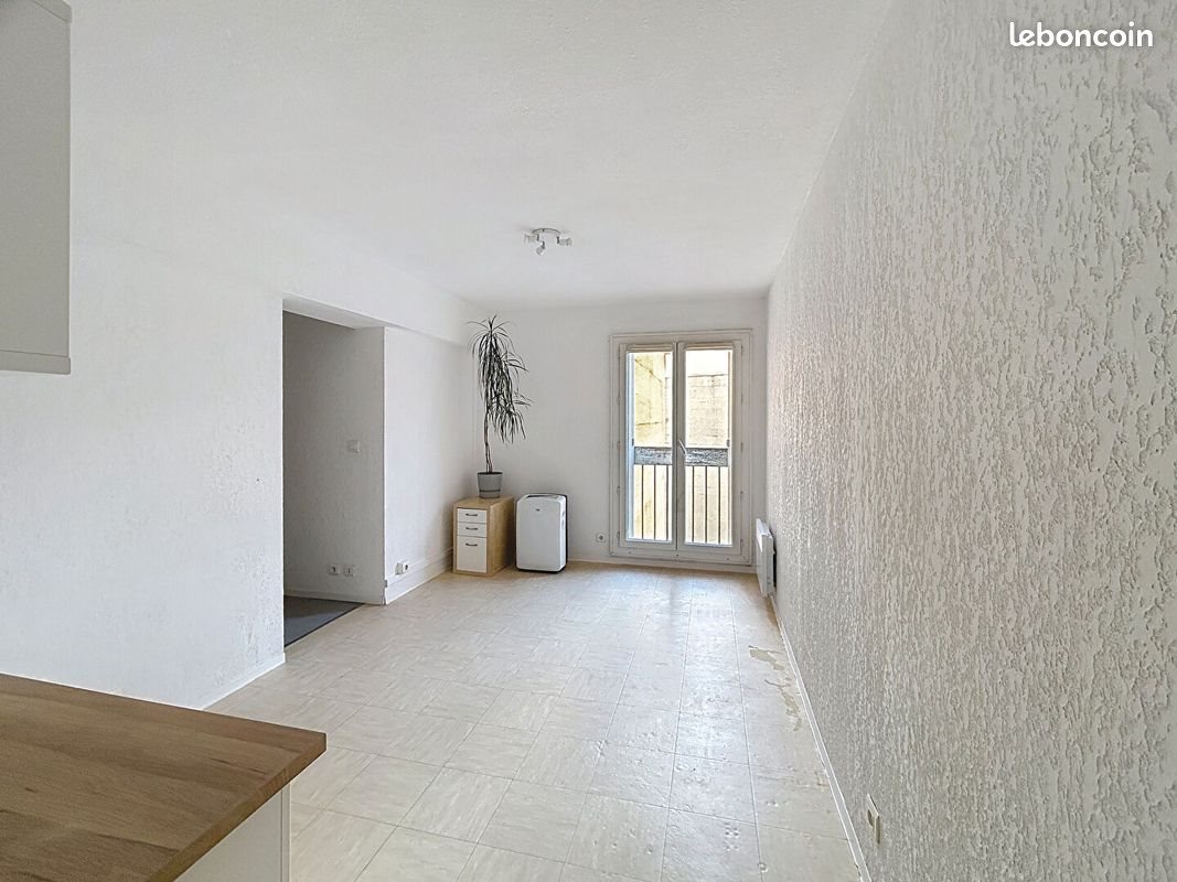 Appartement à louer, 27m², Salon-de-Provence