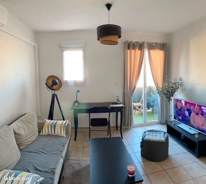Appartement à louer, 33m², Saint-Chamas