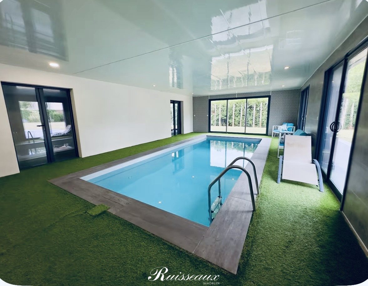Maison à vendre, 380m², Selongey