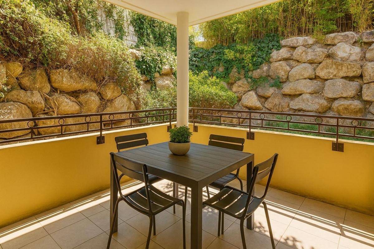Appartement à vendre, 80m², Mèze