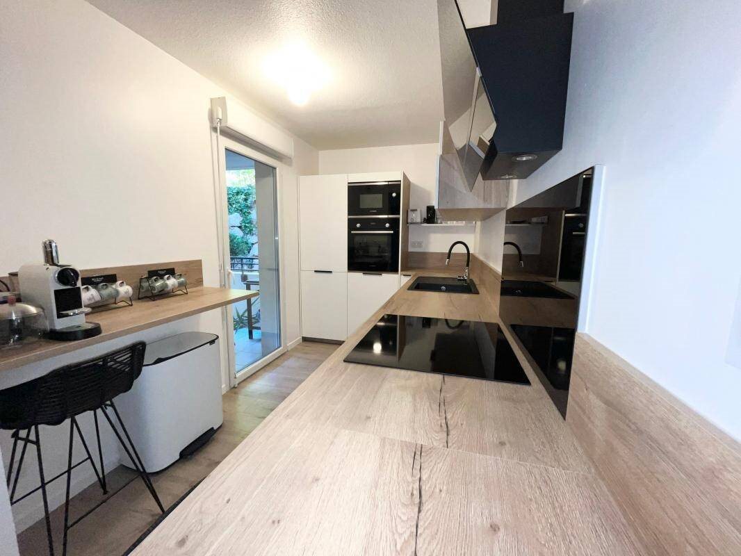 Appartement à vendre, 80m², Mèze