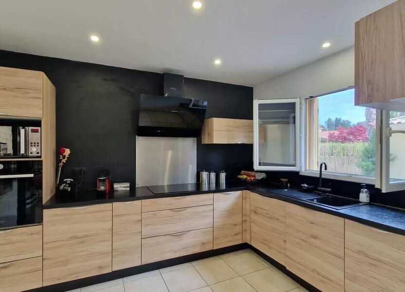 Maison à vendre, 125m², Loupian