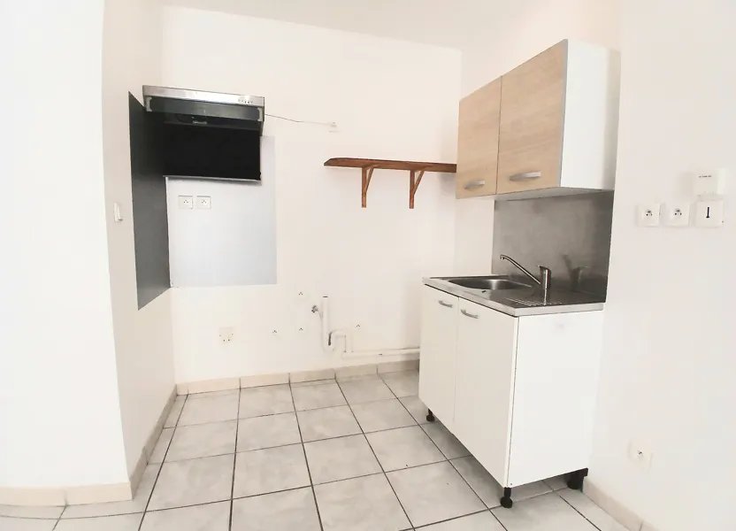 Appartement à louer, 59m², Tourbes