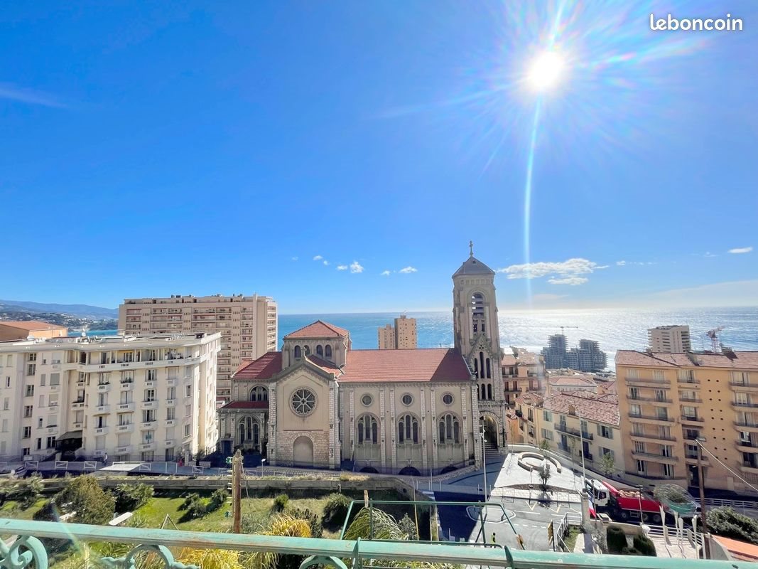 Appartement à louer, 37m², Beausoleil