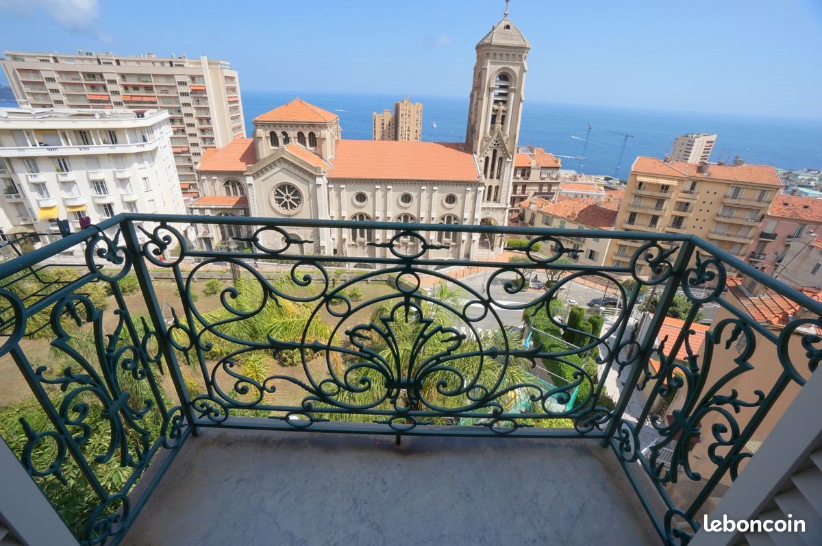Appartement à louer, 37m², Beausoleil