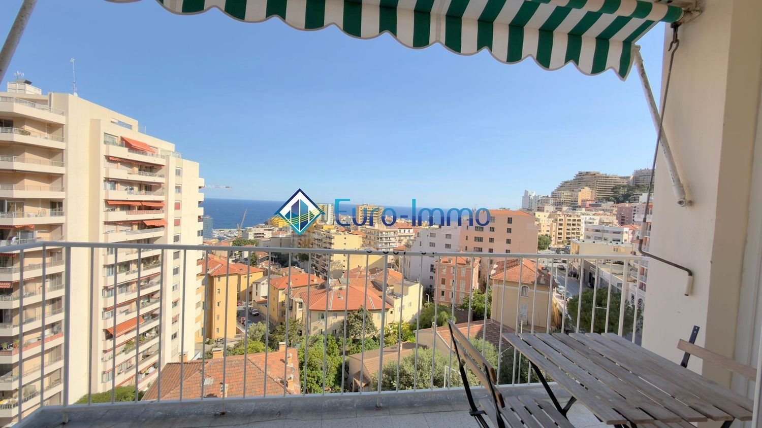 Appartement à louer, 56m², Beausoleil