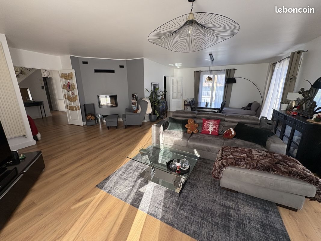 Maison à vendre, 227m², Cénac