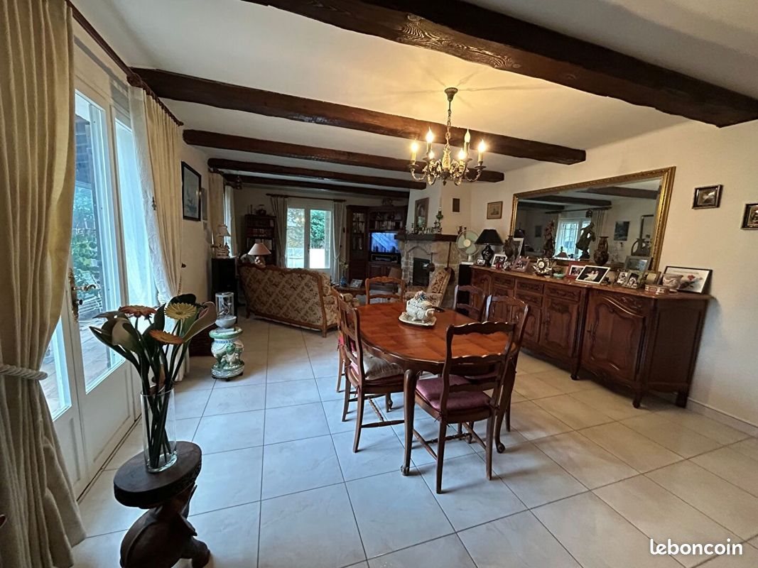 Maison à vendre, 136m², Redessan