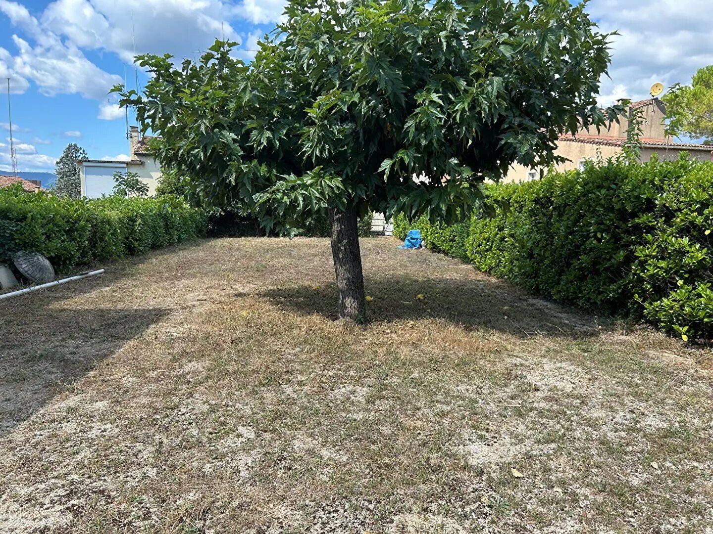 Maison à vendre, 108m², Saint-Julien-les-Rosiers