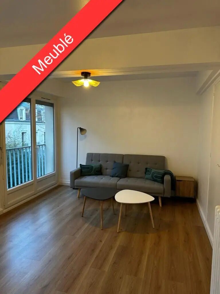 Appartement à louer, 25m², Courbevoie