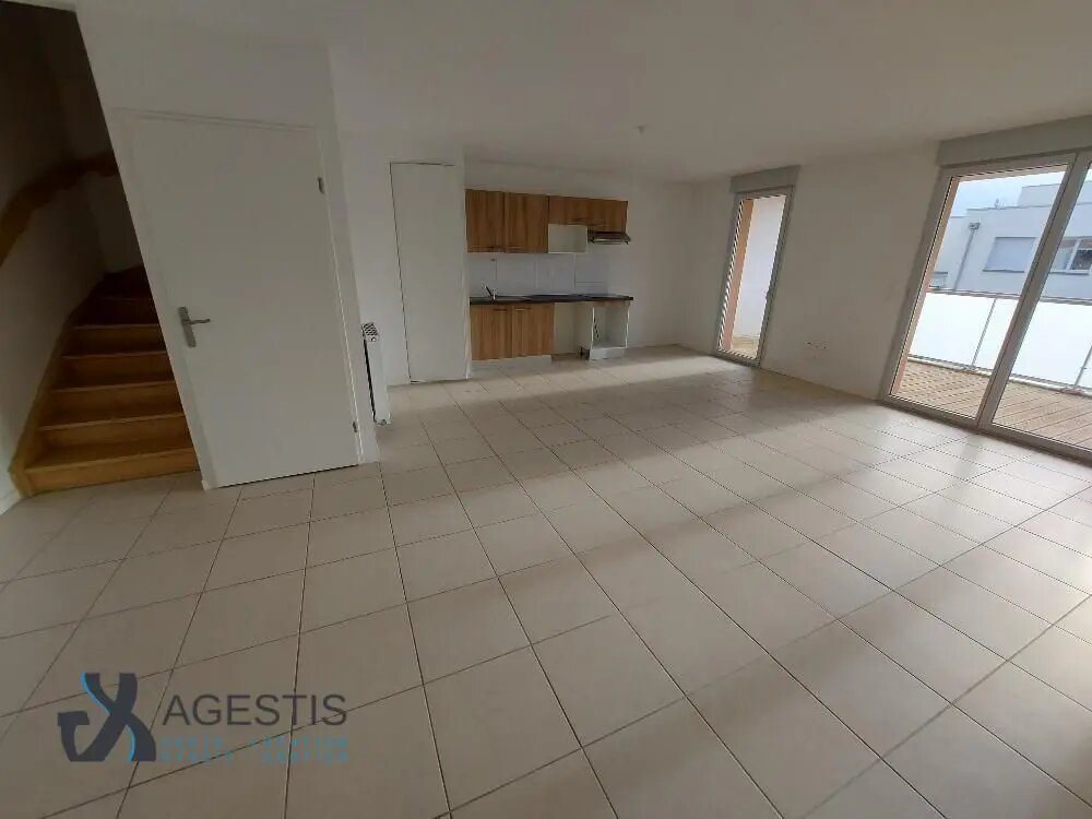 Appartement à louer, 99m², Colomiers