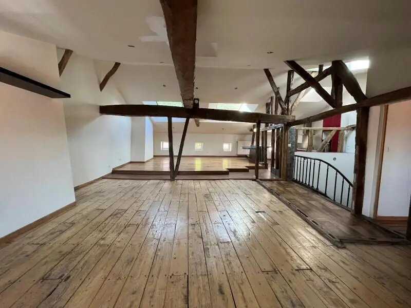 Appartement à louer, 170m², Soual