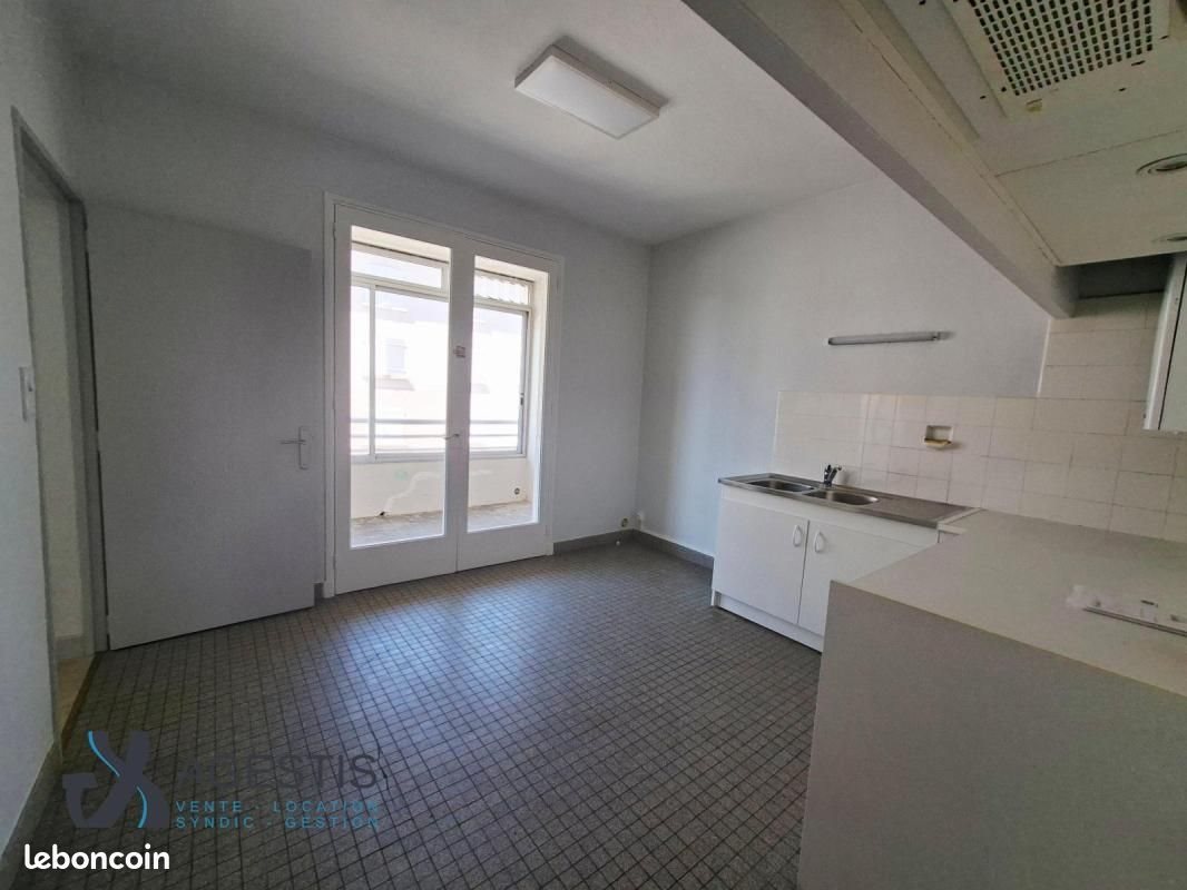 Appartement à louer, 74m², Castres