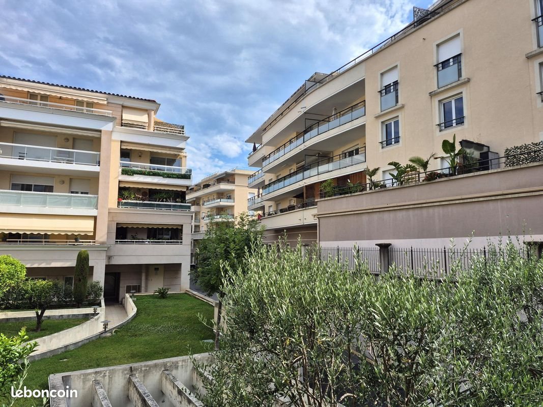 Appartement à vendre, 65m², Cagnes-sur-Mer