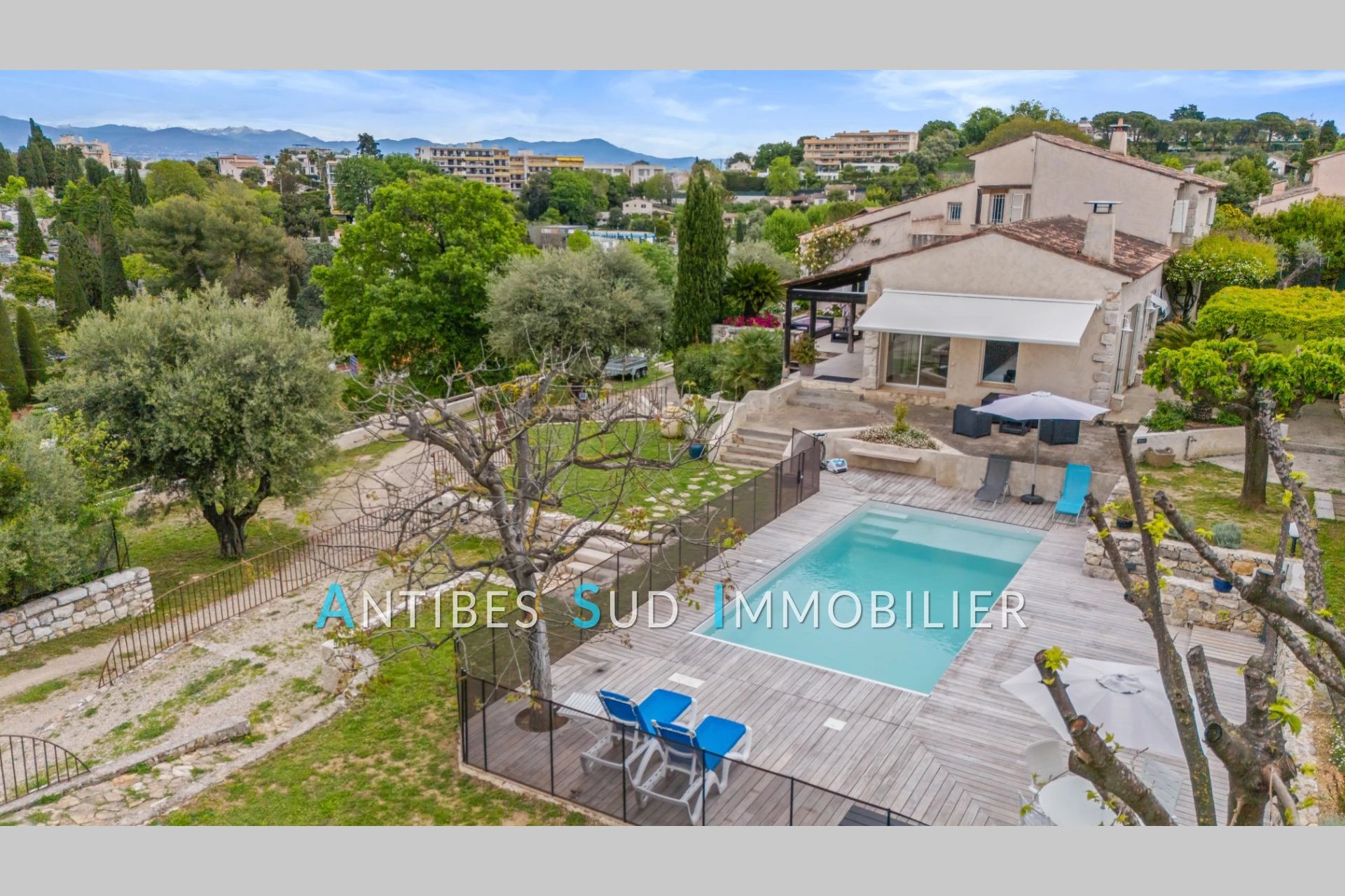 Maison à vendre, 260m², Antibes