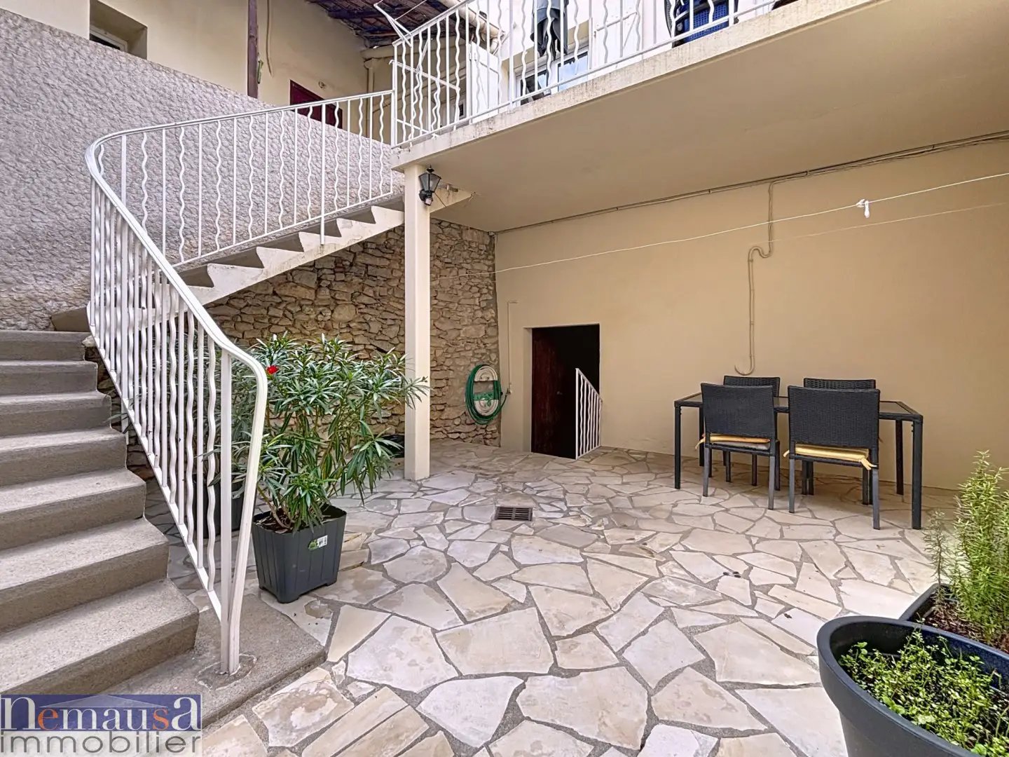 Maison à vendre, 107m², Nîmes