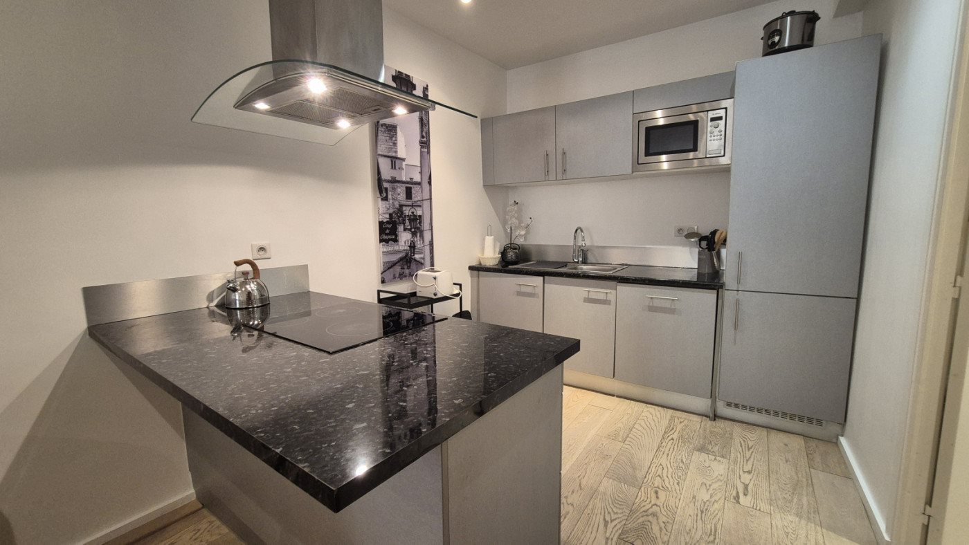Appartement à louer, 41m², Antibes