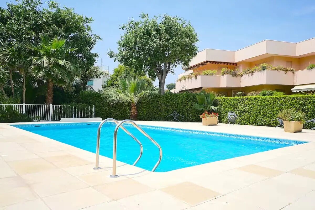 Appartement à louer, 40m², Antibes