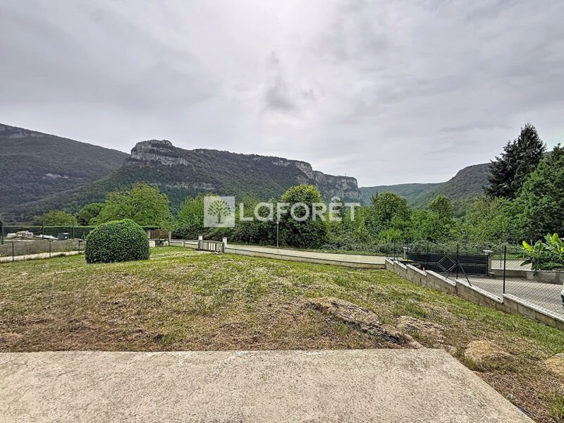 Maison à vendre, 103m², Tenay