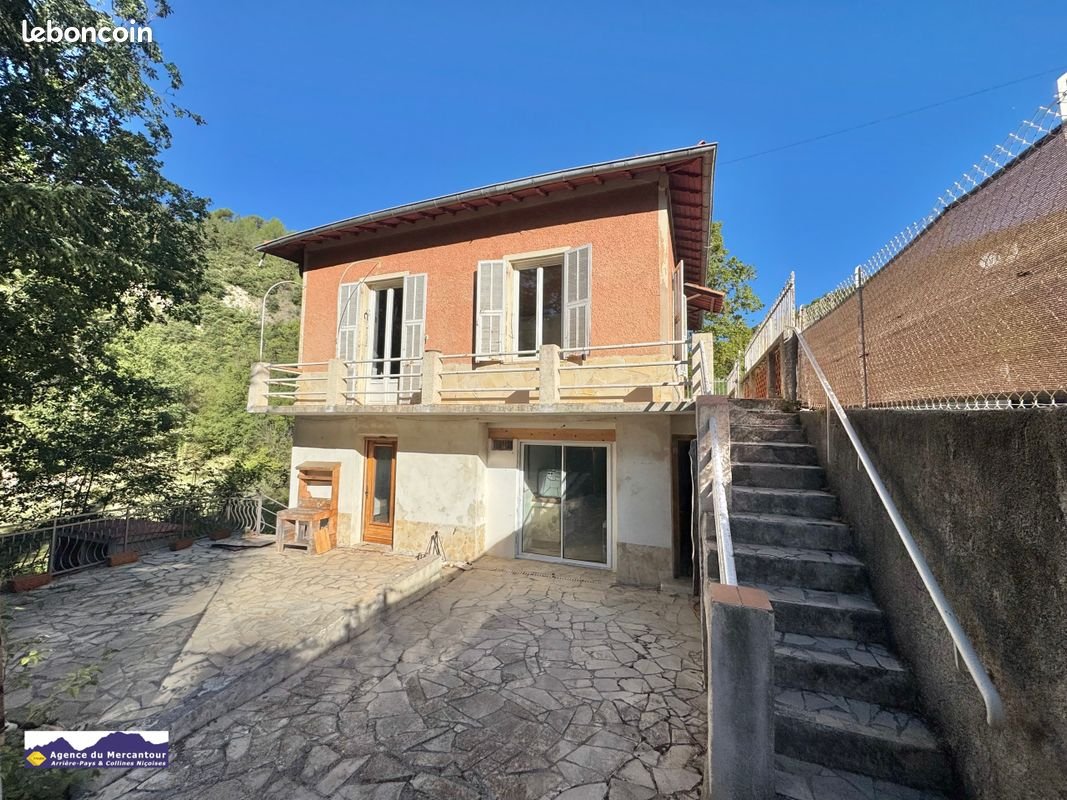 Maison à vendre, 114m², Levens