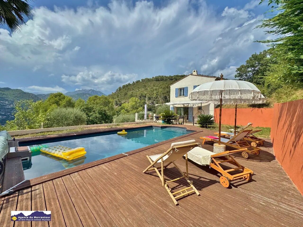 Maison à vendre, 154m², La Roquette-sur-Var