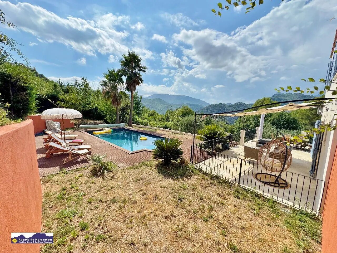 Maison à vendre, 154m², La Roquette-sur-Var