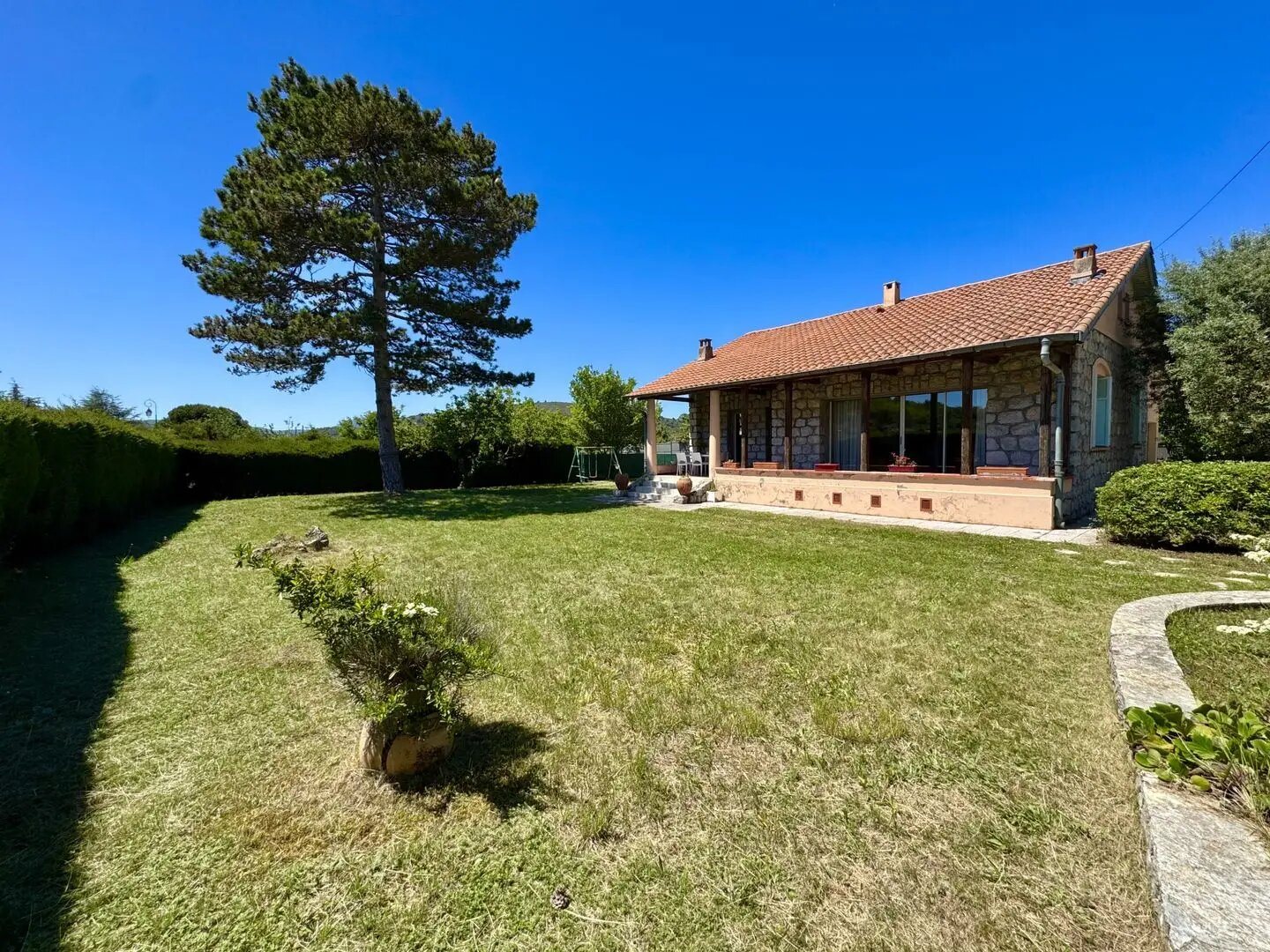 Maison à vendre, 125m², Levens