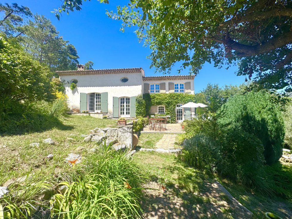 Maison à vendre, 120m², Levens