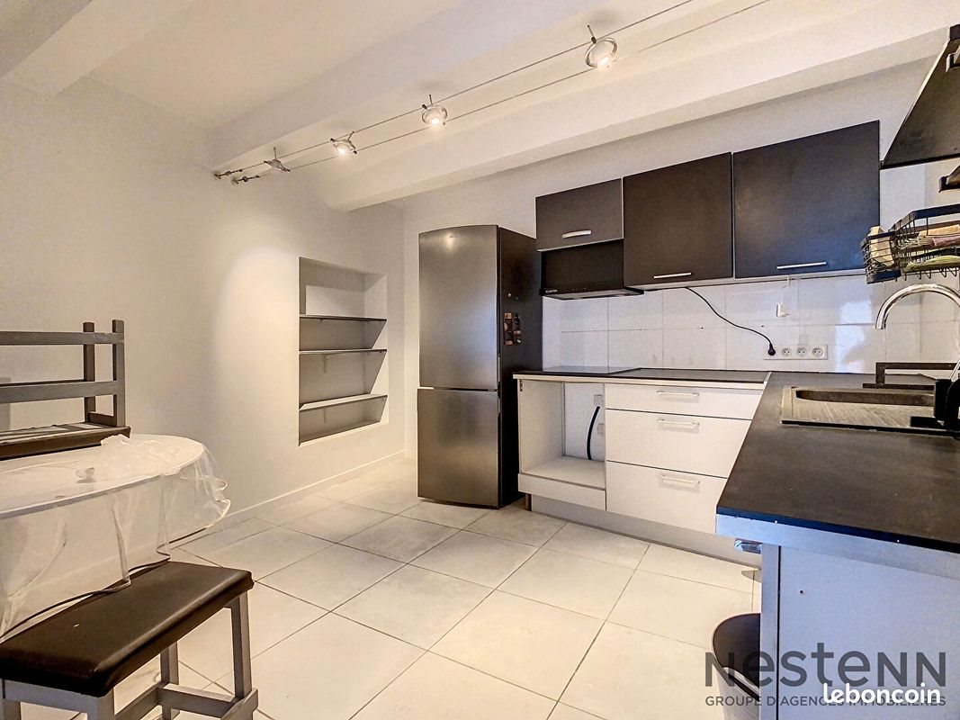 Maison à louer, 90m², Trets