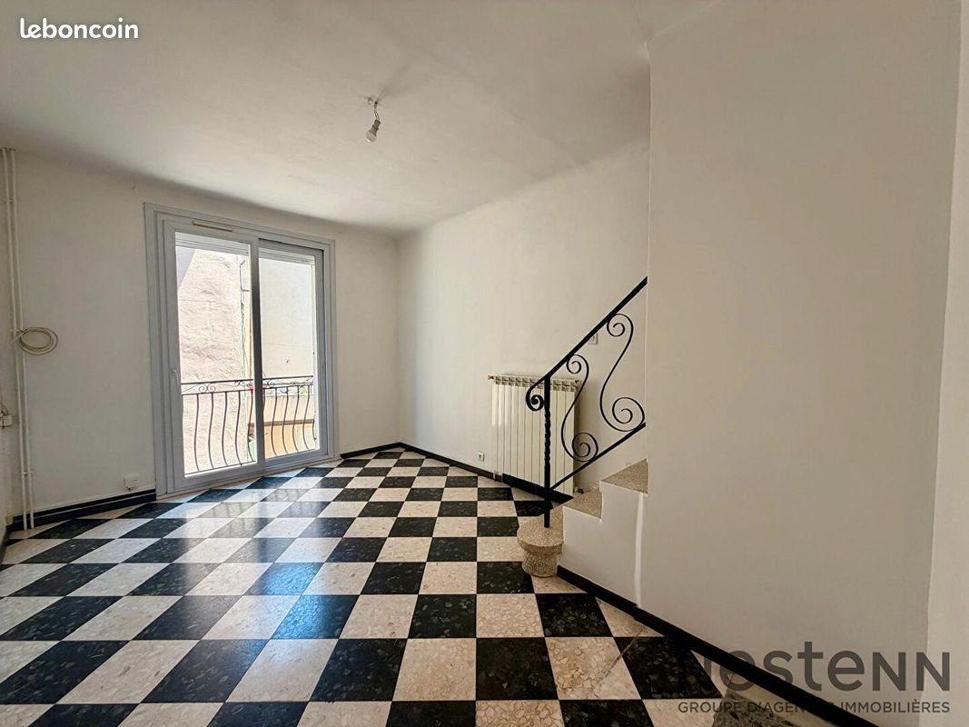 Maison à louer, 38m², Rousset