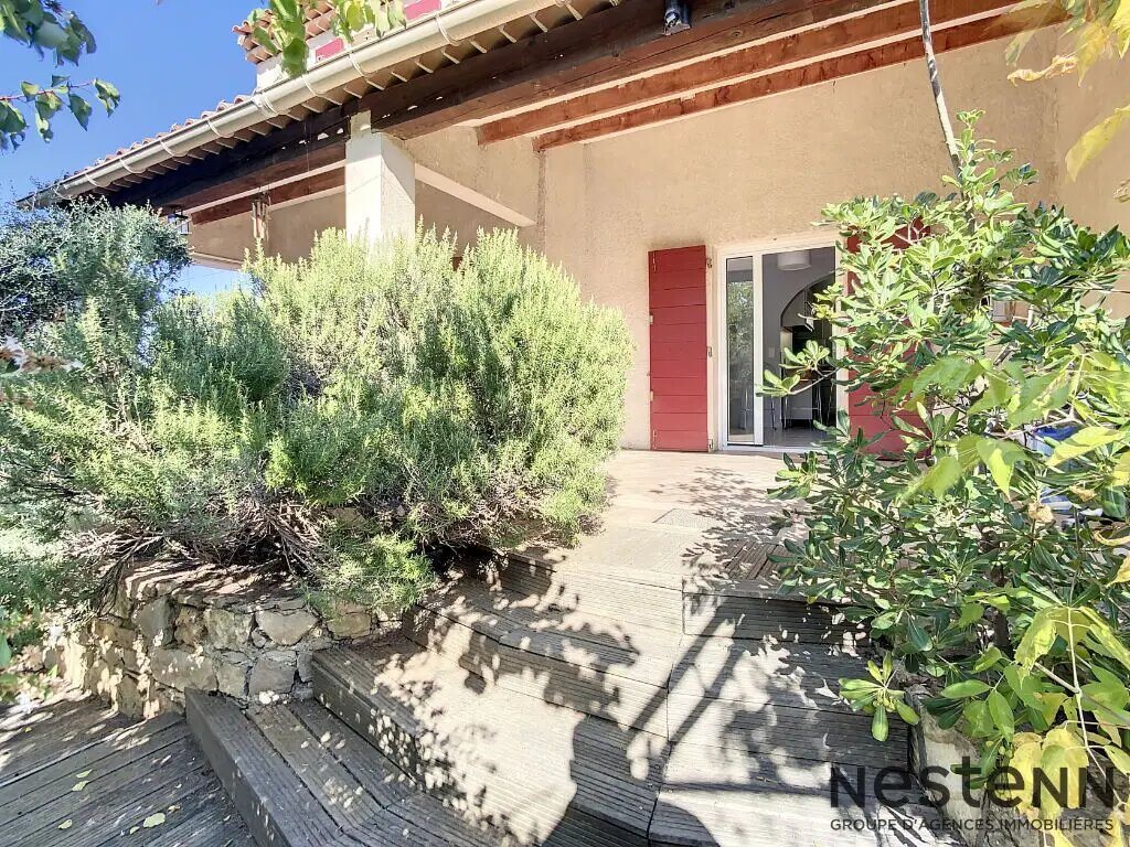 Maison à louer, 105m², Trets