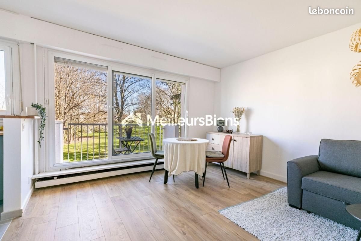 Appartement à vendre, 25m², Rueil-Malmaison