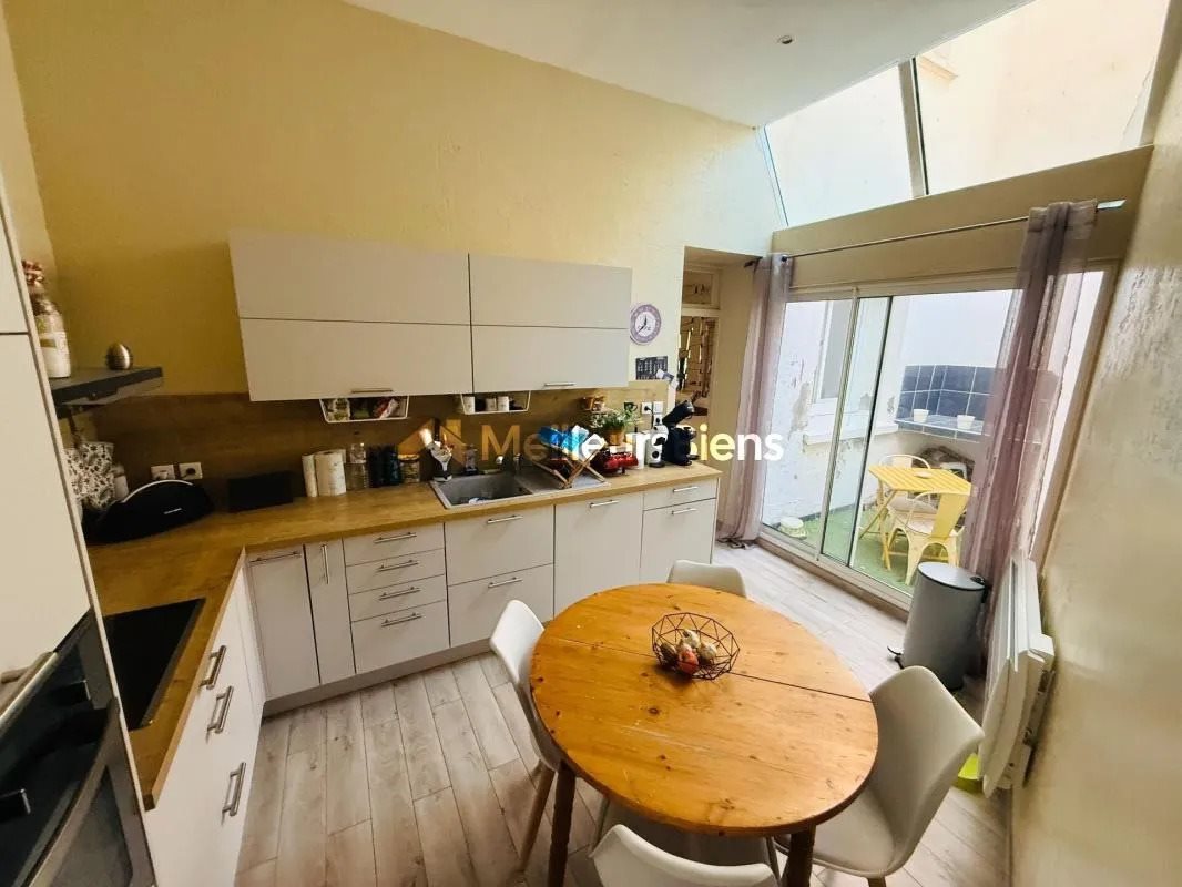 Maison à vendre, 135m², Villeneuve-la-Rivière