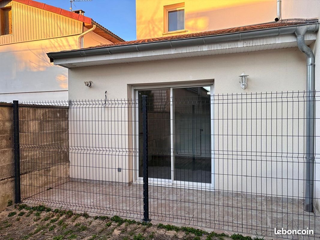 Appartement à louer, 25m², Ambérieu-en-Bugey