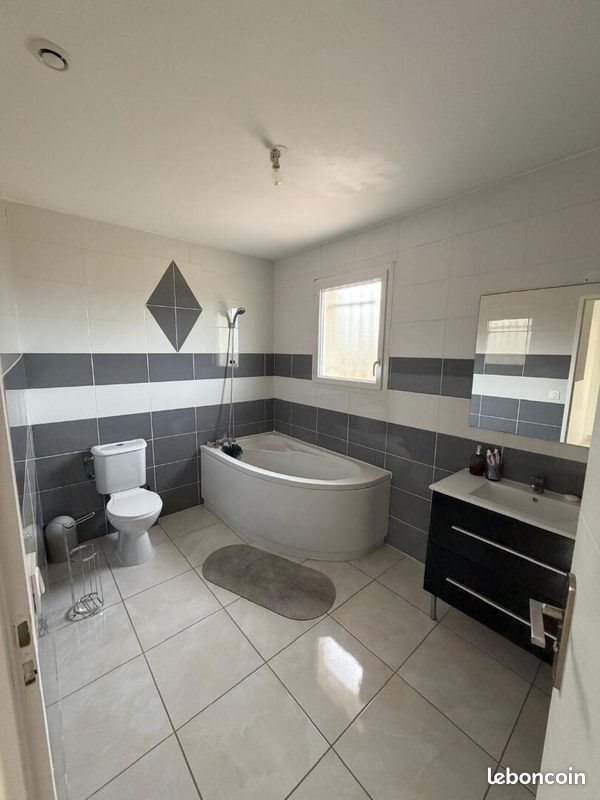Maison à vendre, 119m², Pont-d'Ain