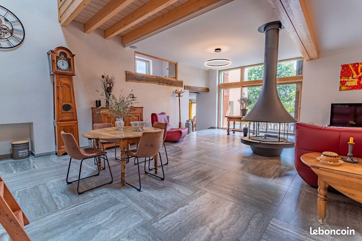 Maison à vendre, 400m², Bourgoin-Jallieu
