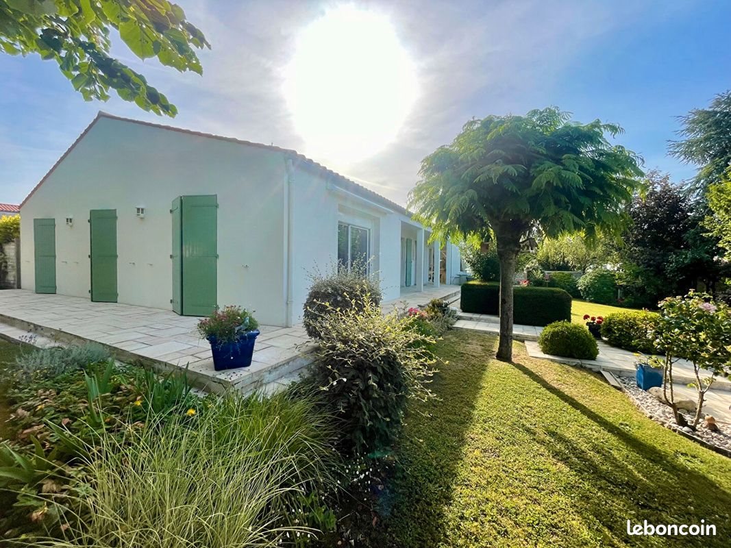 Maison à vendre, 186m², Bourgneuf