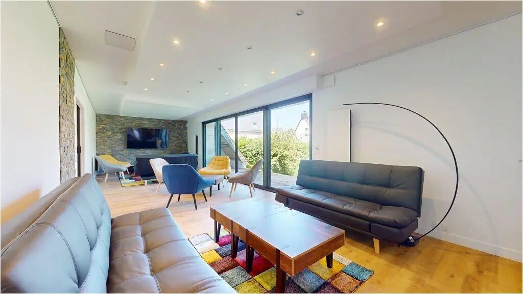 Maison à louer, 251m², Saint-Erblon