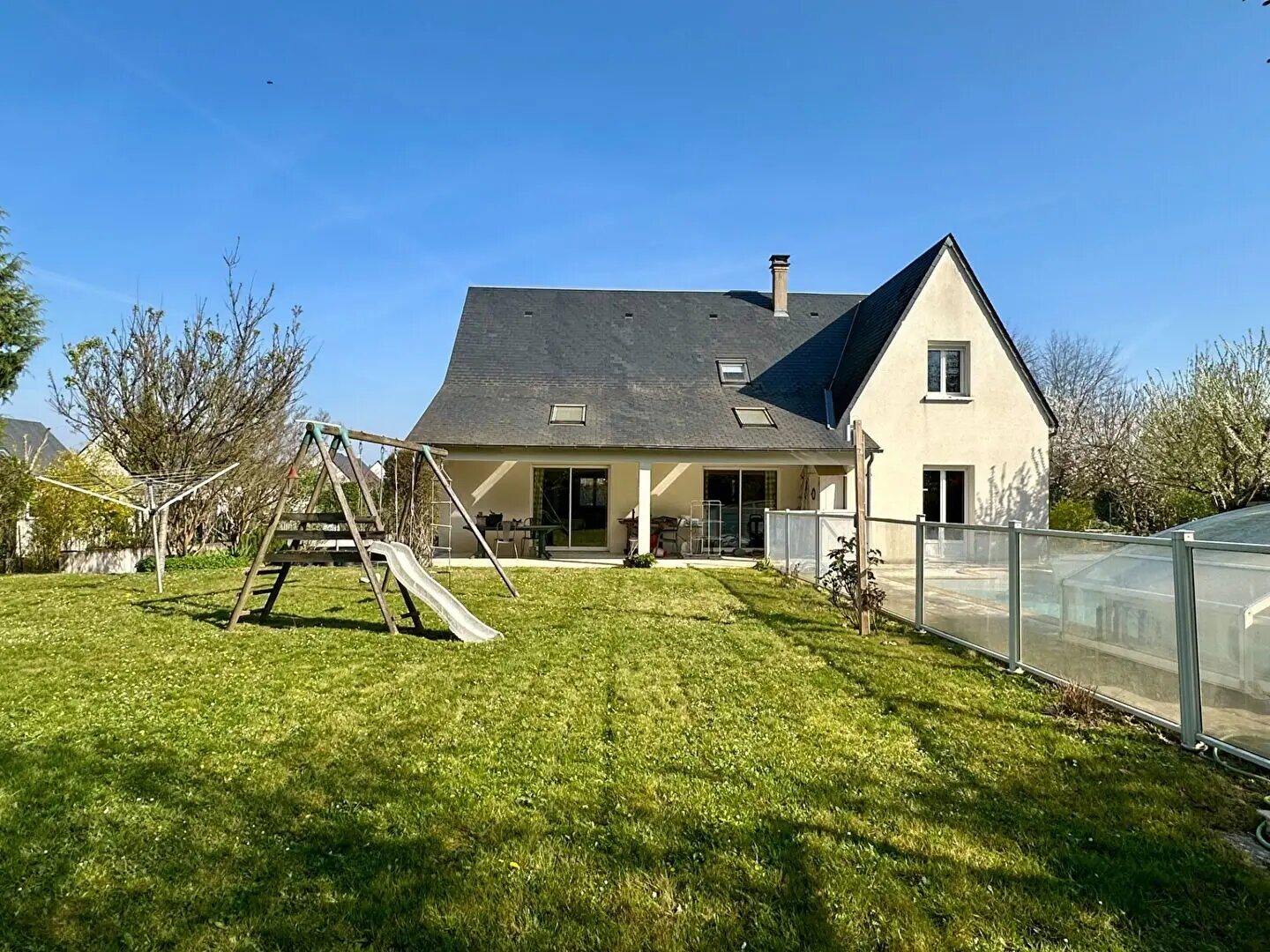 Maison à vendre, 200m², Saint-Cyr-sur-Loire