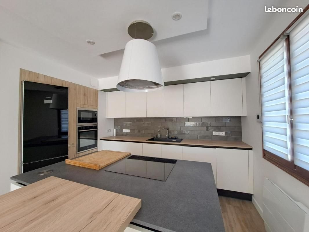 Maison à louer, 204m², Tours
