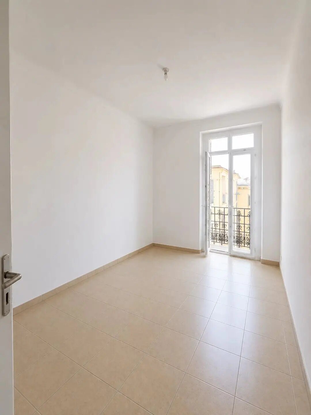 Appartement à louer, 82m², Nice